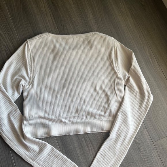 🍋LIKE NEW 🍋lululemon ribbed ebb to street long sleeve sz 10 new condition - Picture 2 of 2